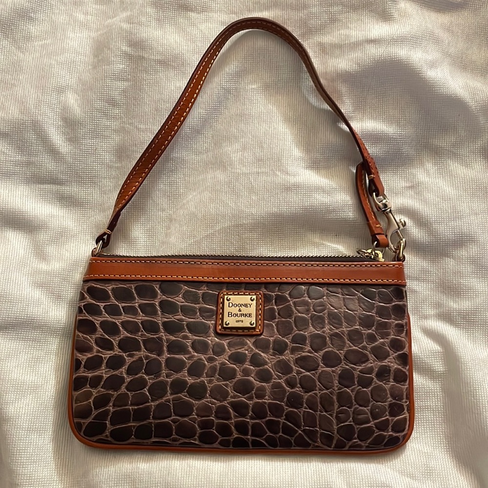Small Dooney & Bourke bag
